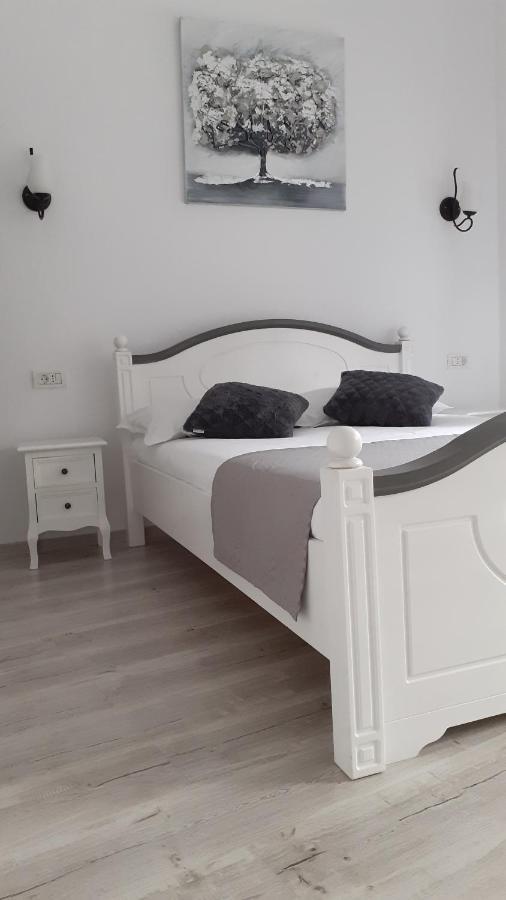 Casa Bella Hotel Сибиу Екстериор снимка